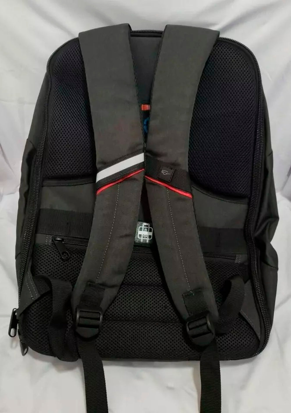 Sunpow Anti-theft 15.6" Laptop Backpack – 180° Open Design | Waterproof | Black