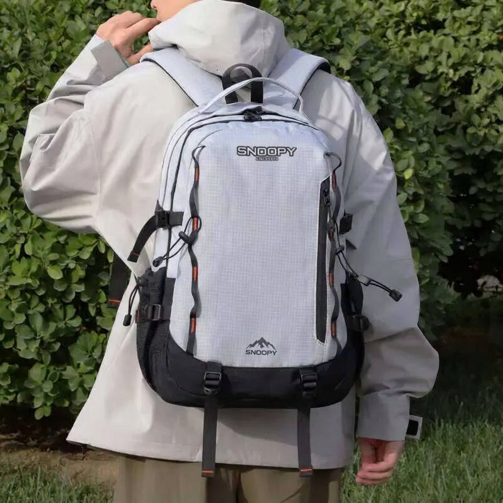 Snoopy Casual Backpack – Light Grey Checked, Water Resistant, 15.6" Laptop Compartment
